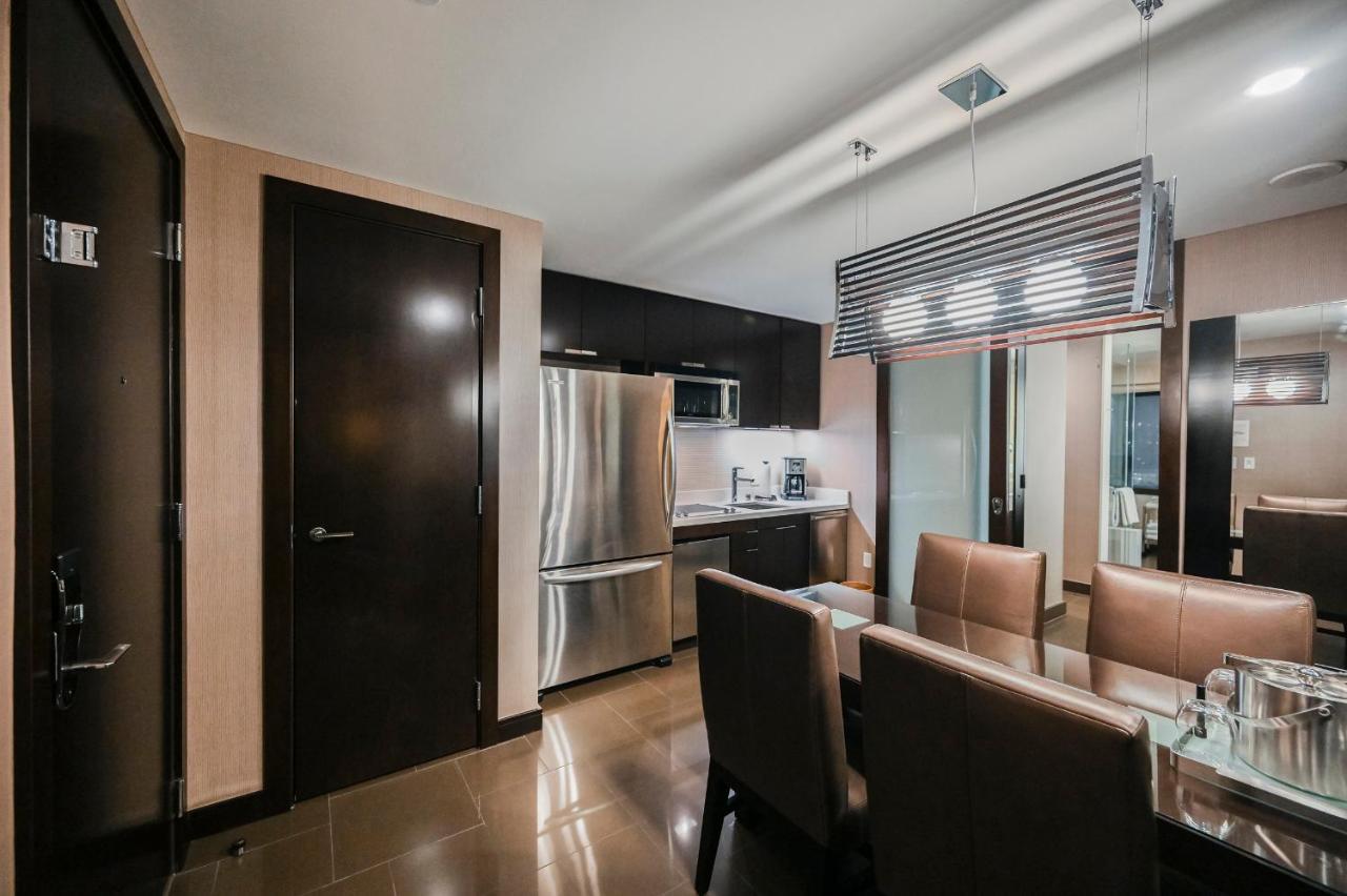 Stripviewsuites At Vdara Las Vegas Bagian luar foto