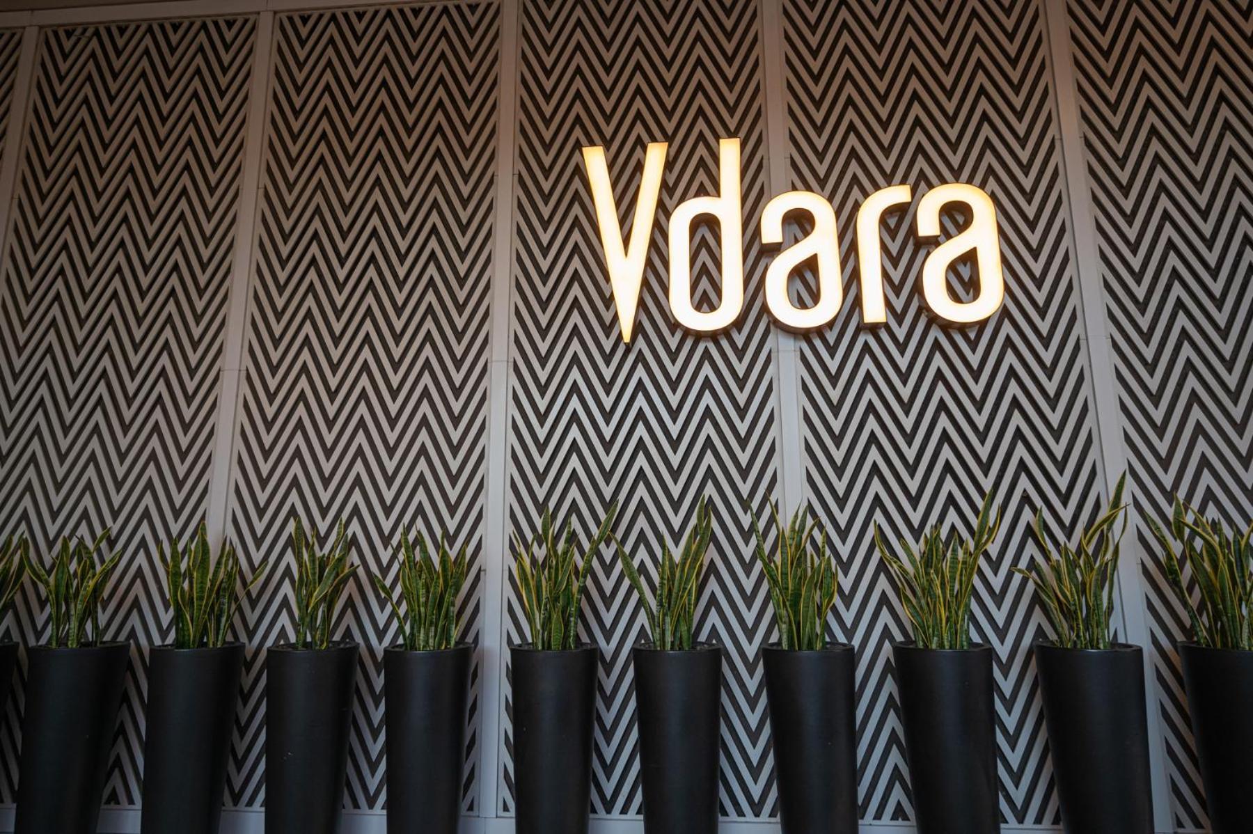Stripviewsuites At Vdara Las Vegas Bagian luar foto